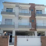 Apartamento No Bairro Ingleses - Com Wi-Fi